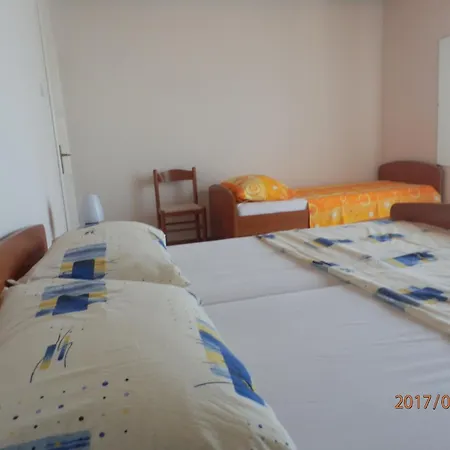 Fuer 5 Personen Ca, 85 M Sup2 In Dubrovnik, Dalmatien Neretva Apartment