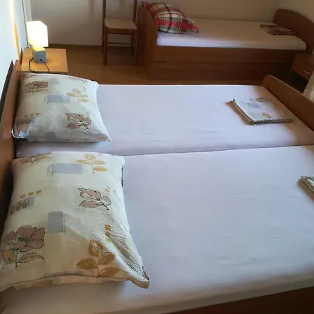 Fuer 5 Personen Ca 85 M Sup2 In Dubrovnik, Dalmatien Neretva Appartement