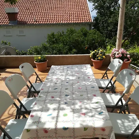 Fuer 5 Personen Ca 85 M Sup2 In Dubrovnik, Dalmatien Neretva Appartement *